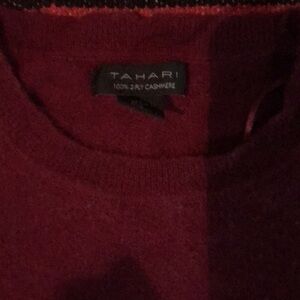 Cashmere maroon sweater
